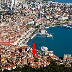 Spartion Marine , Split Croatia