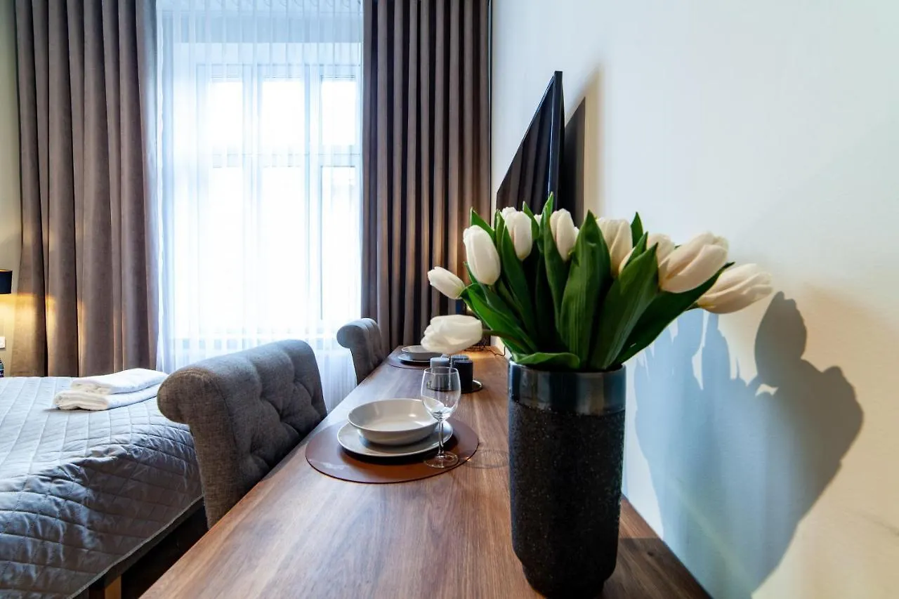 Milu Apartments Kurkowa Krakow 0*,  Poland